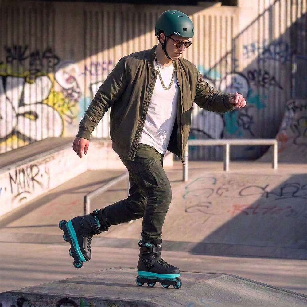 Patine inline agresive EVO