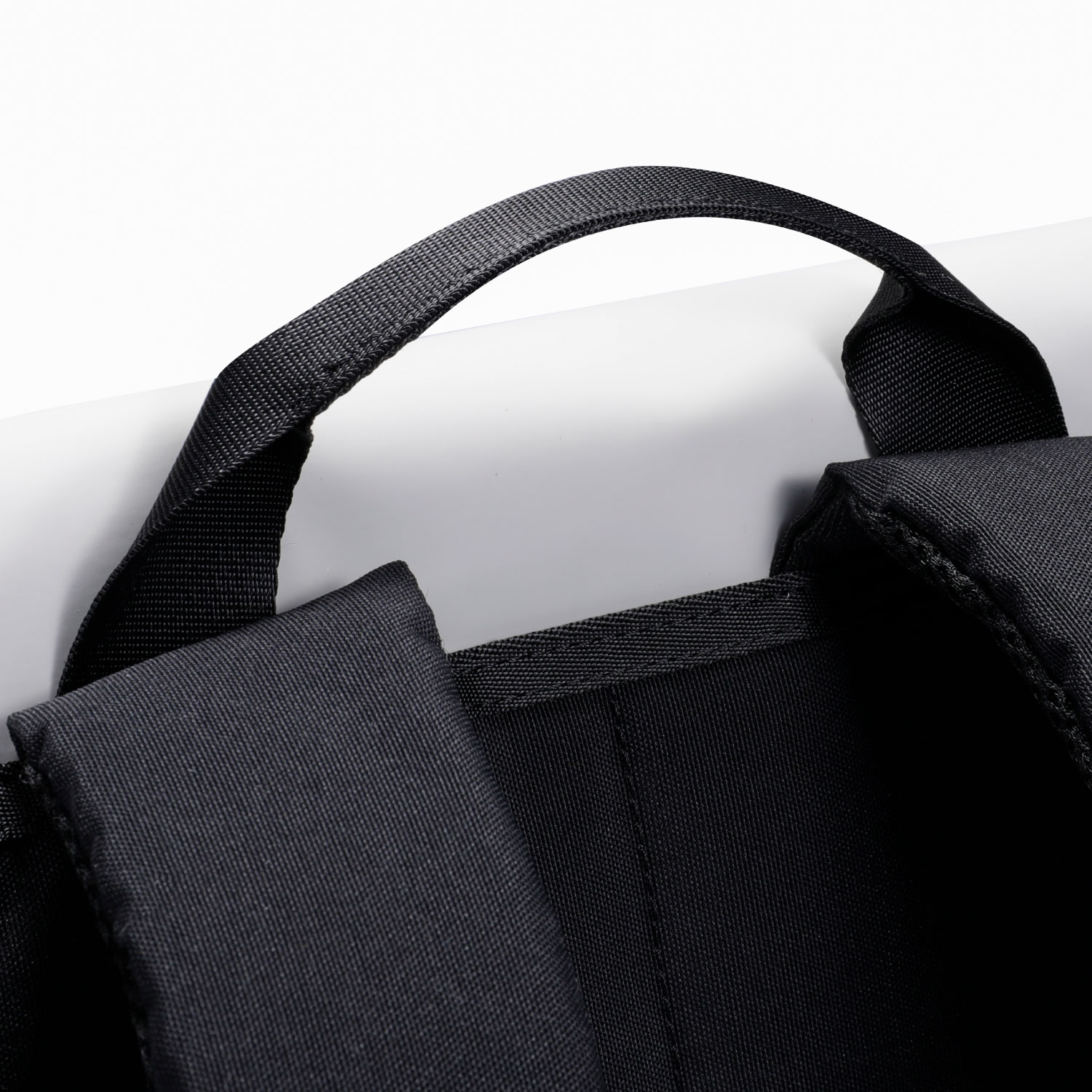 Annox Liteday 13.5L - Rucsac modern și ușor pentru utilizare zilnică, cu compartiment pentru laptop