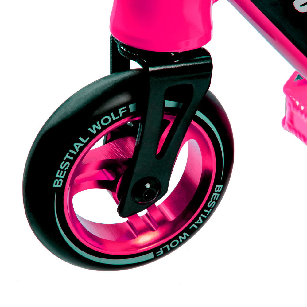 Scooter de stunt Bestial Wolf Booster B16