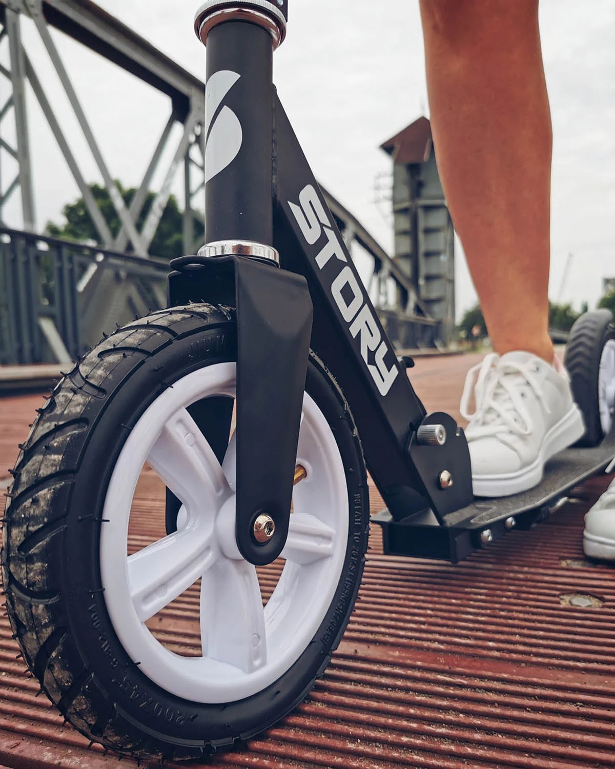 Story Civic Comfort Air-wheels Trotinetă Pliabilă