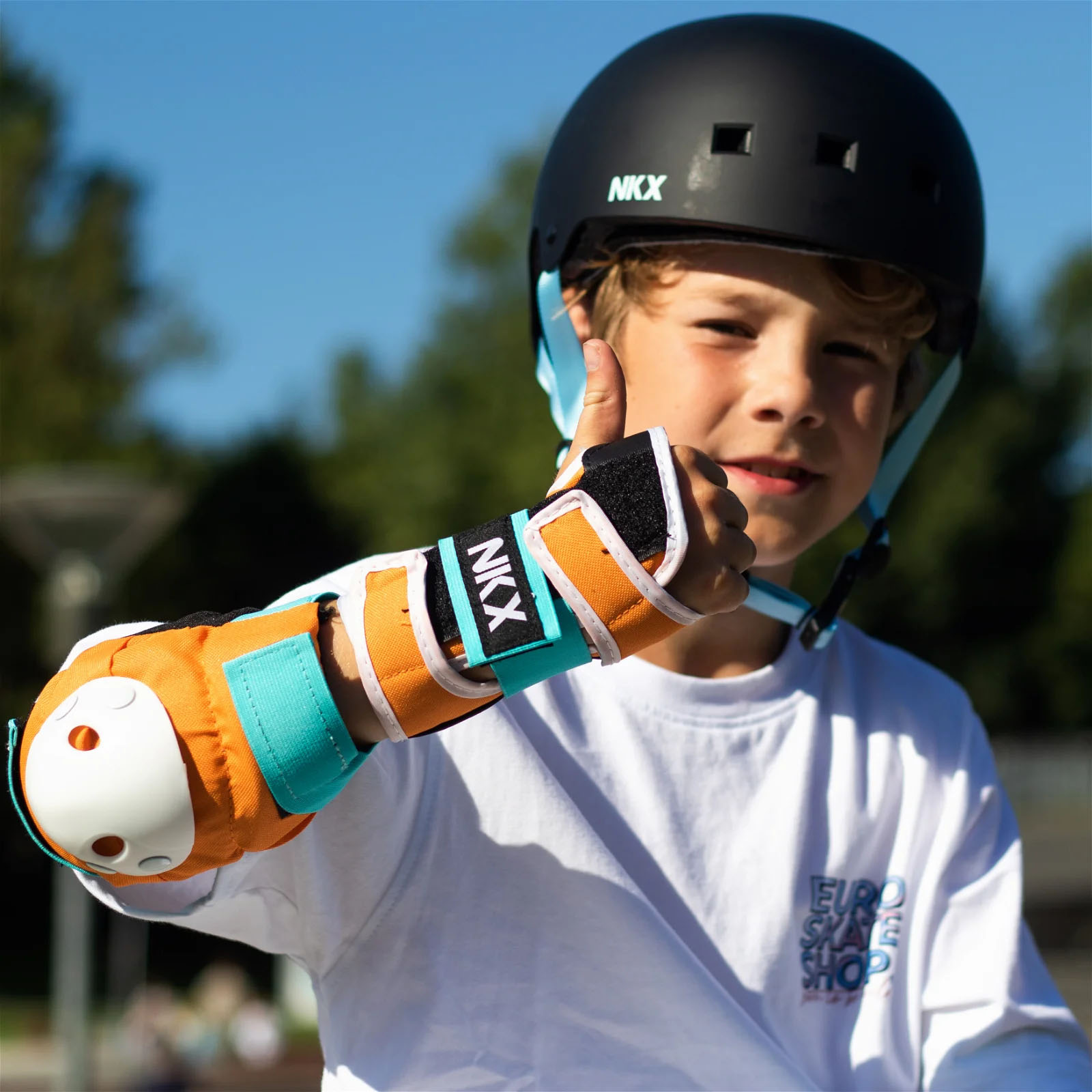 NKX Kids 3-Pack Pro Protective Gear - Genunchiere, Coturi și Protecții pentru Încheieturi