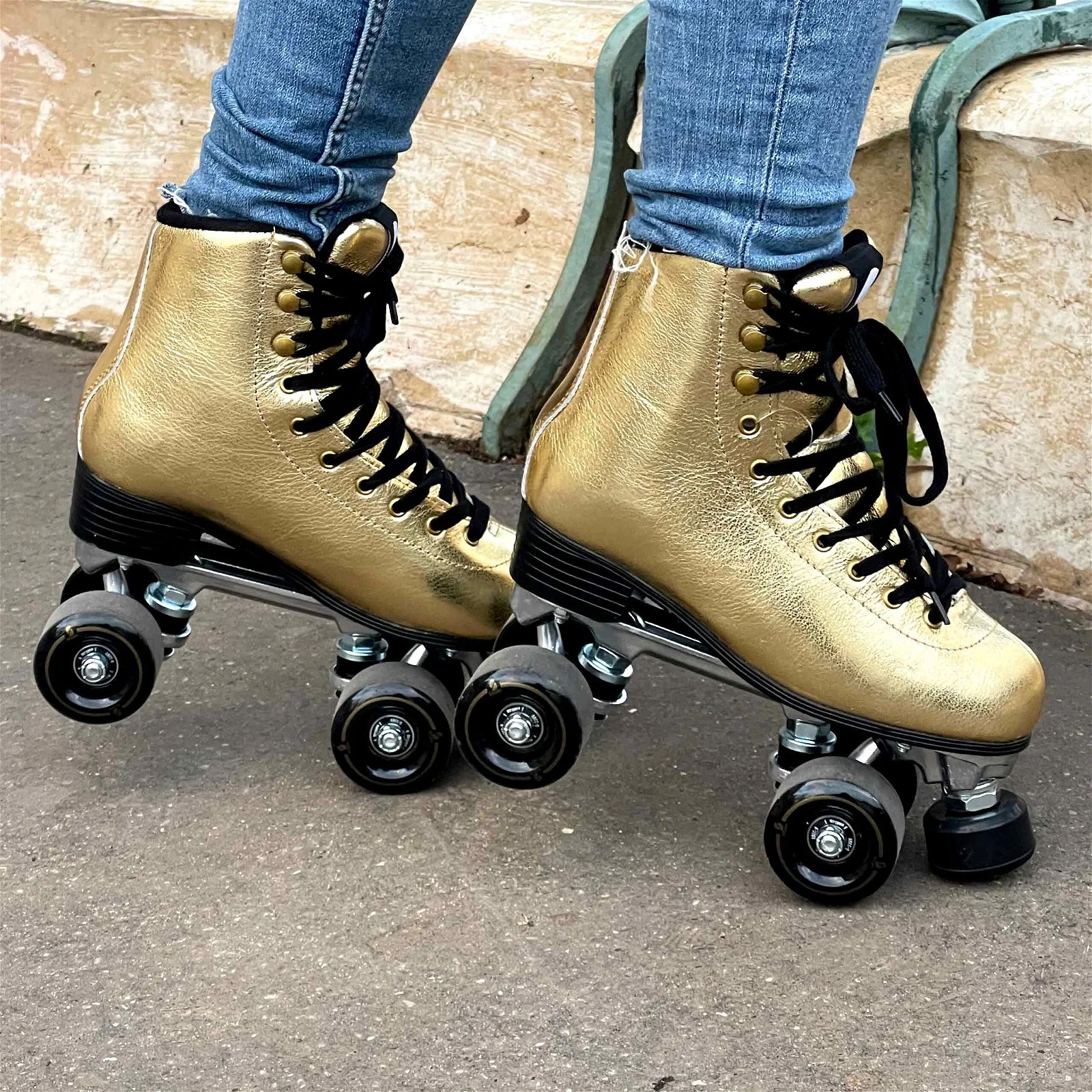 Patinete Quad din Suede Story Disco