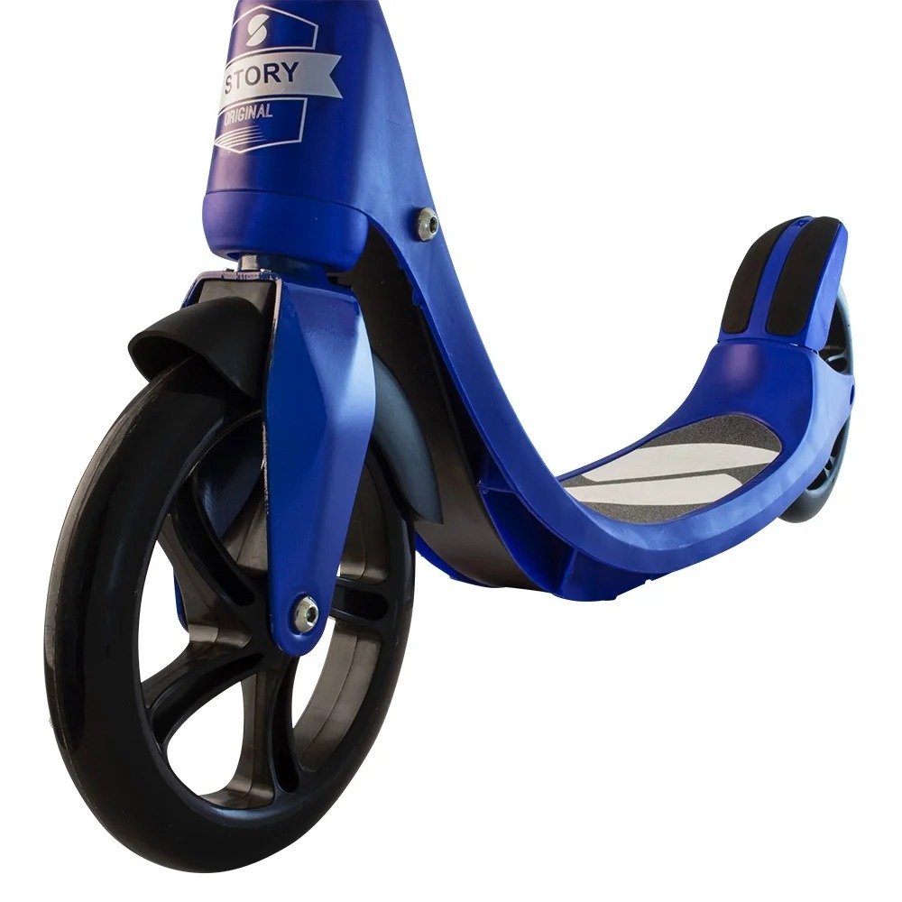 Scooter Story City Ride