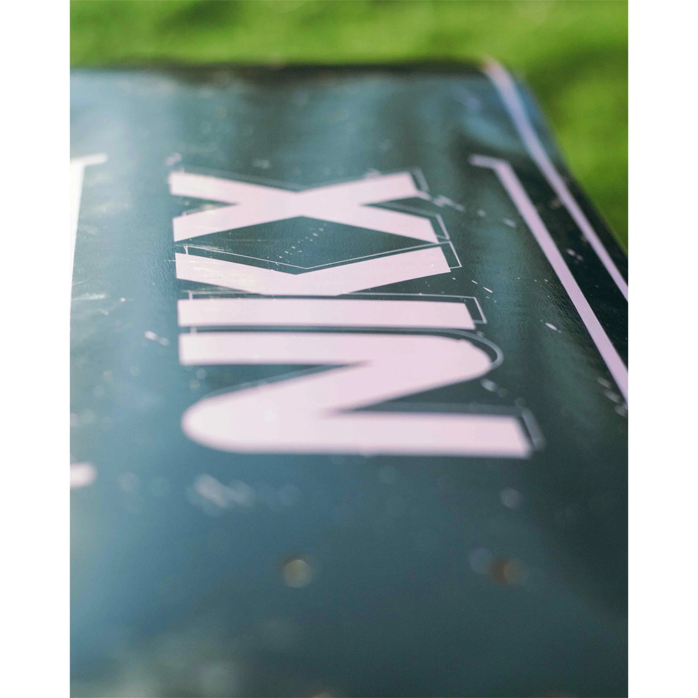 NKX Flagship Skateboard Placǎ