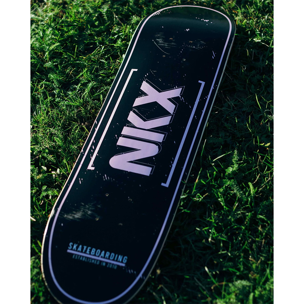 NKX Flagship Skateboard Placǎ