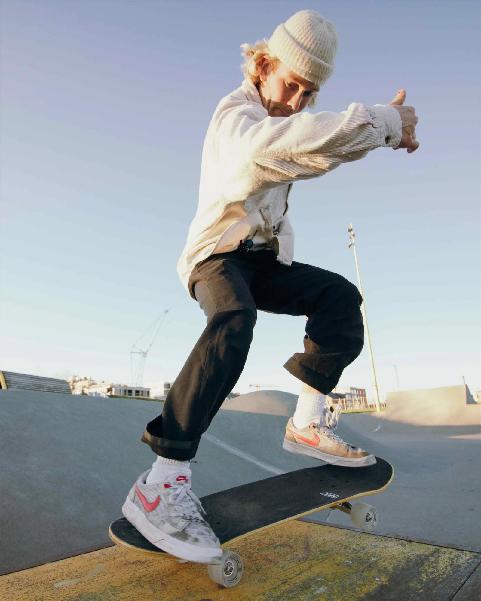 NKX Adventure Skateboard