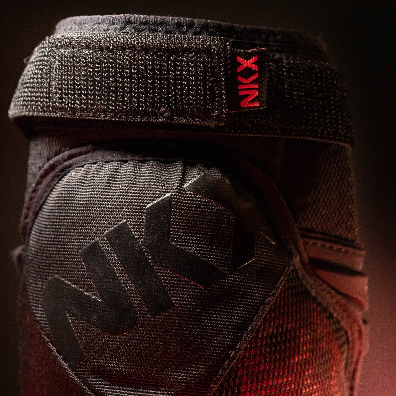NKX Elite Genunchiere